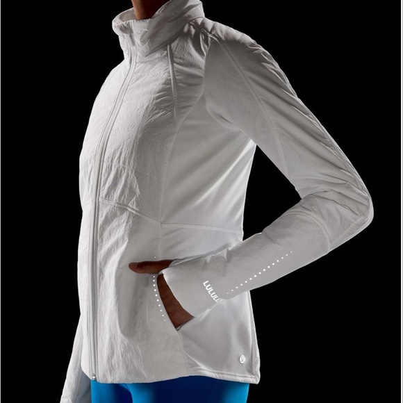 Lululemon Another Mile White Jacket - Picture 2 of 4